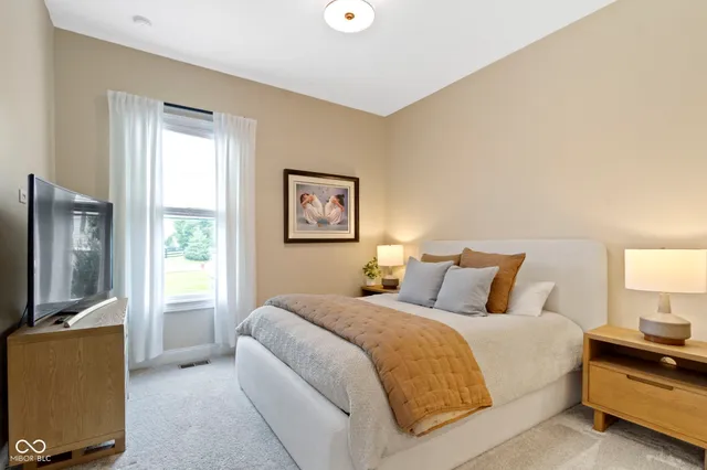 $925,000 | 15120 Mooring Circle East, Carmel, IN 46033