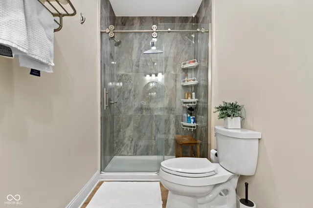 $925,000 | 15120 Mooring Circle East, Carmel, IN 46033