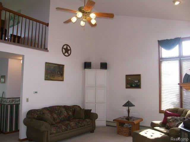 9601 Dolan Road Columbus, MI 48063 - Photo 11 of 21 living room