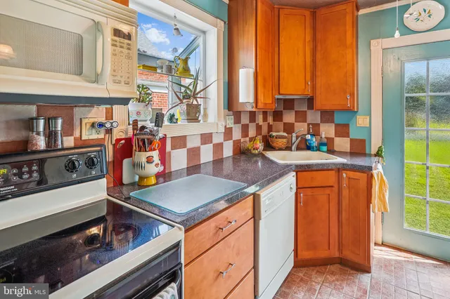 $259,900 | 3028 Texas Avenue, Baltimore, MD 21234