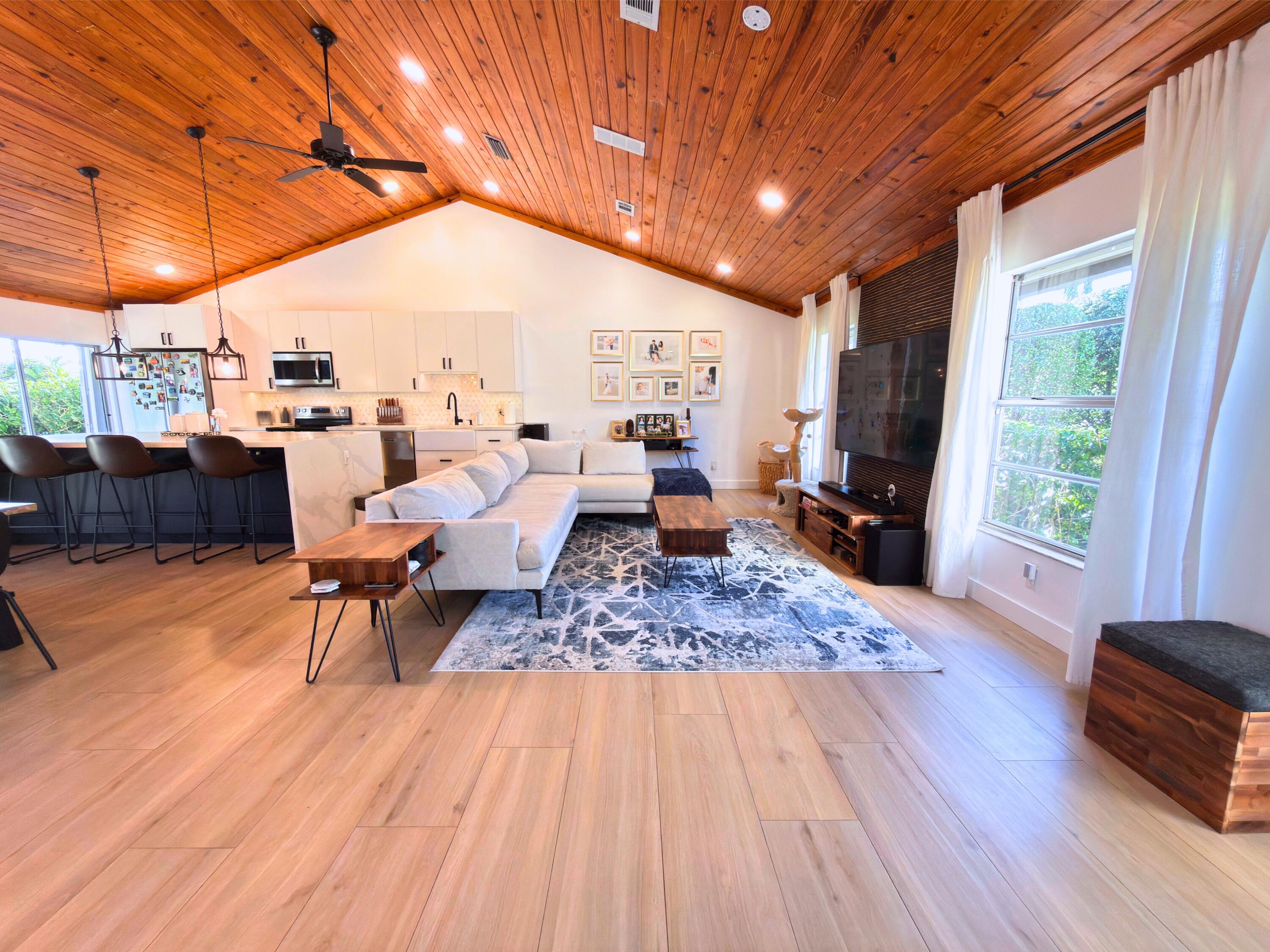 6150 Amberwoods Drive Boca Raton, FL 33433 - Photo 7 of 33 6150 AW 16