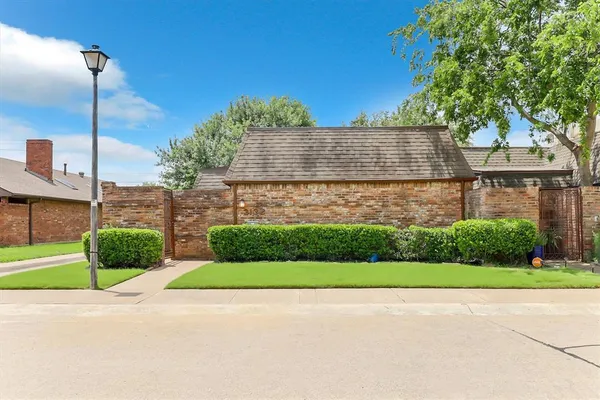 $339,500 | 3132 San Sebastian Drive, Carrollton, TX 75006