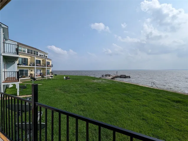 $1,400 | 445 Carolcrest Lane, Unit 212, Livingston, TX 77351