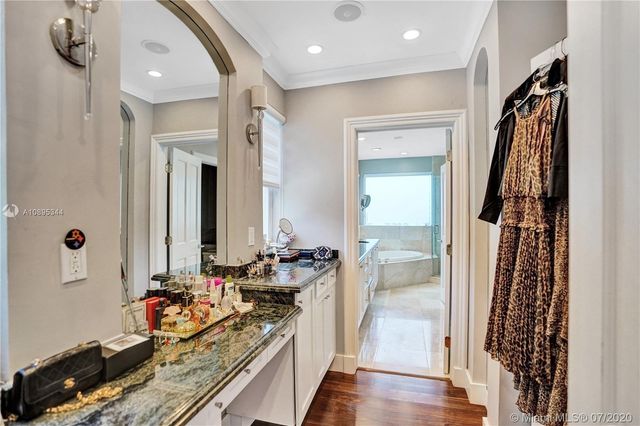 $2,450,000 | 437 Golden Beach Drive, Golden Beach, FL 33160