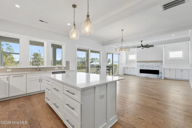 $1,350,000 | 729 Waterstone Drive, Wilmington, NC 28411