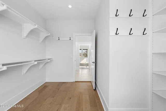 $1,350,000 | 729 Waterstone Drive, Wilmington, NC 28411