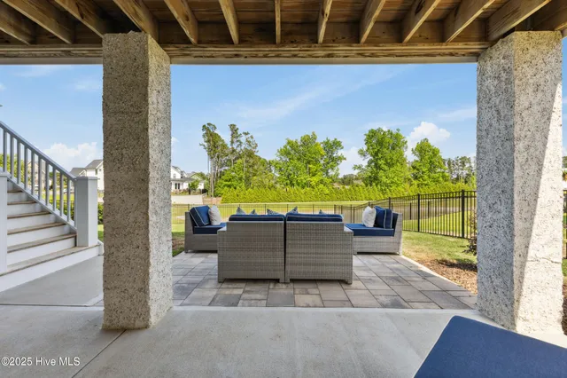 $1,350,000 | 729 Waterstone Drive, Wilmington, NC 28411