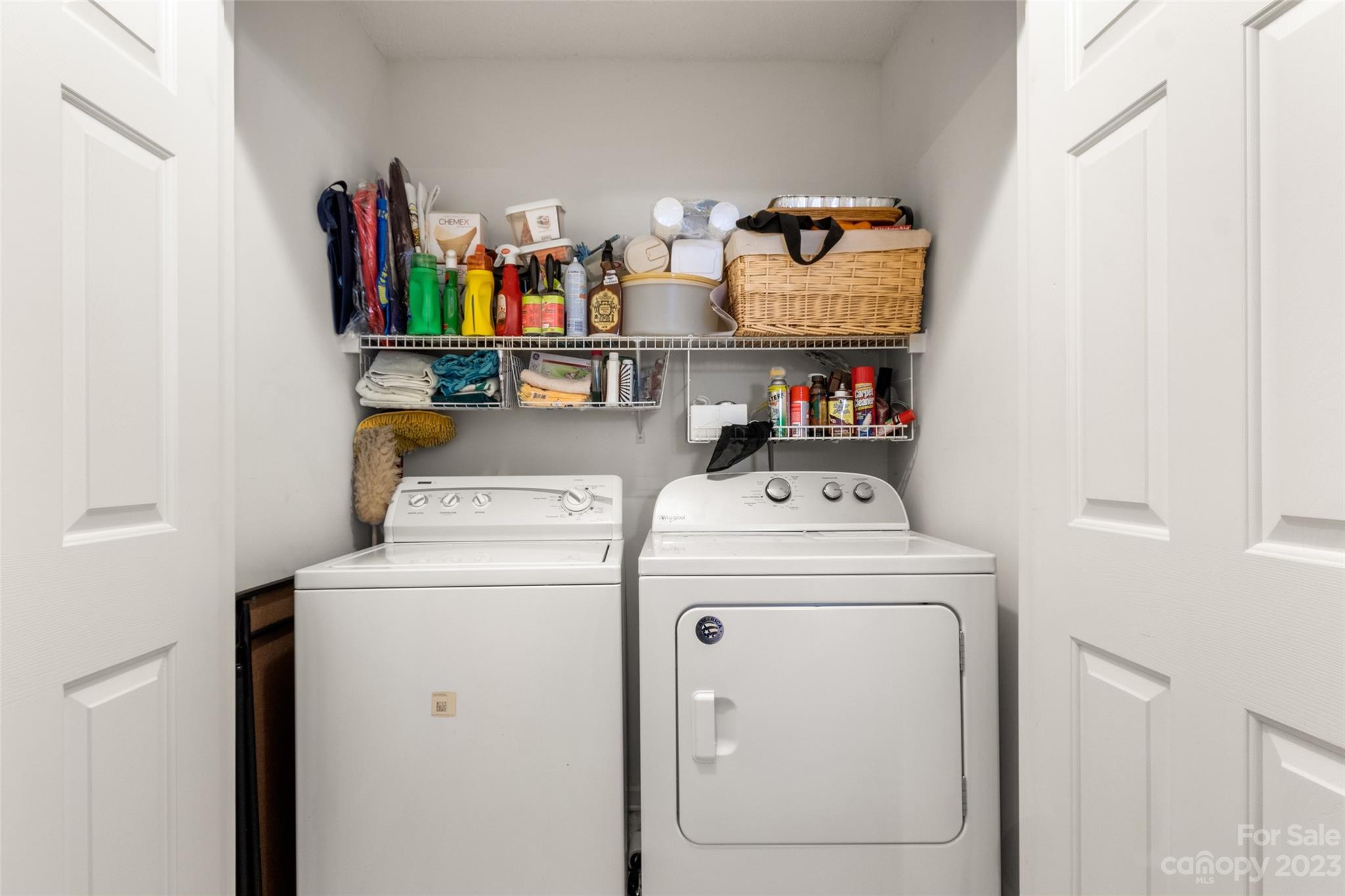 912 Cadogan Court Fort Mill, SC 29708 - Photo 7 of 26 a utility room with dryer and washer