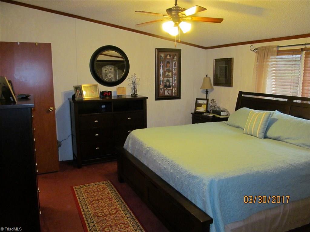 454 John Davis Road Dobson, NC 27017 - Photo 8 of 28 Gallery Image 8