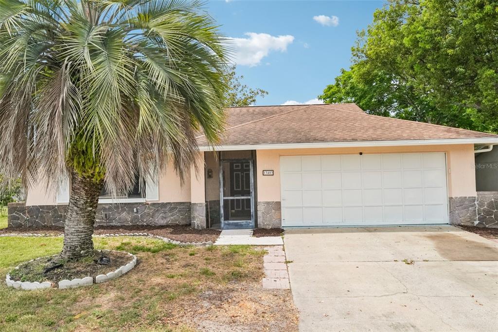 13403 Rayburn Road Hudson, FL 34667 - Photo 3 of 70