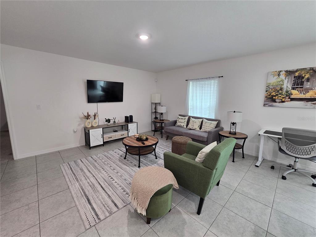 15271 Green Jay Road Weeki Wachee, FL 34614 - Photo 5 of 25
