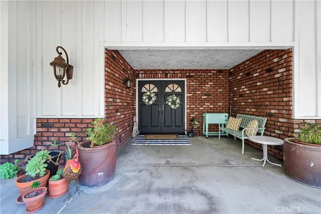 a room with a table and chairs