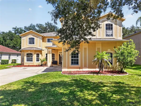 $599,999 | 5042 Rishley Run Way, Mount Dora, FL 32757