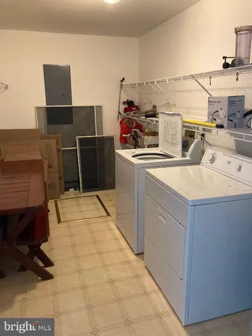 $225,000 | 612 Canal Drive, Pine Grove, PA 17963