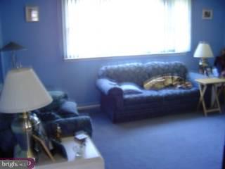 7335 Hill Road Philadelphia, PA 19128 - Photo 4 of 6 Gallery Image 4