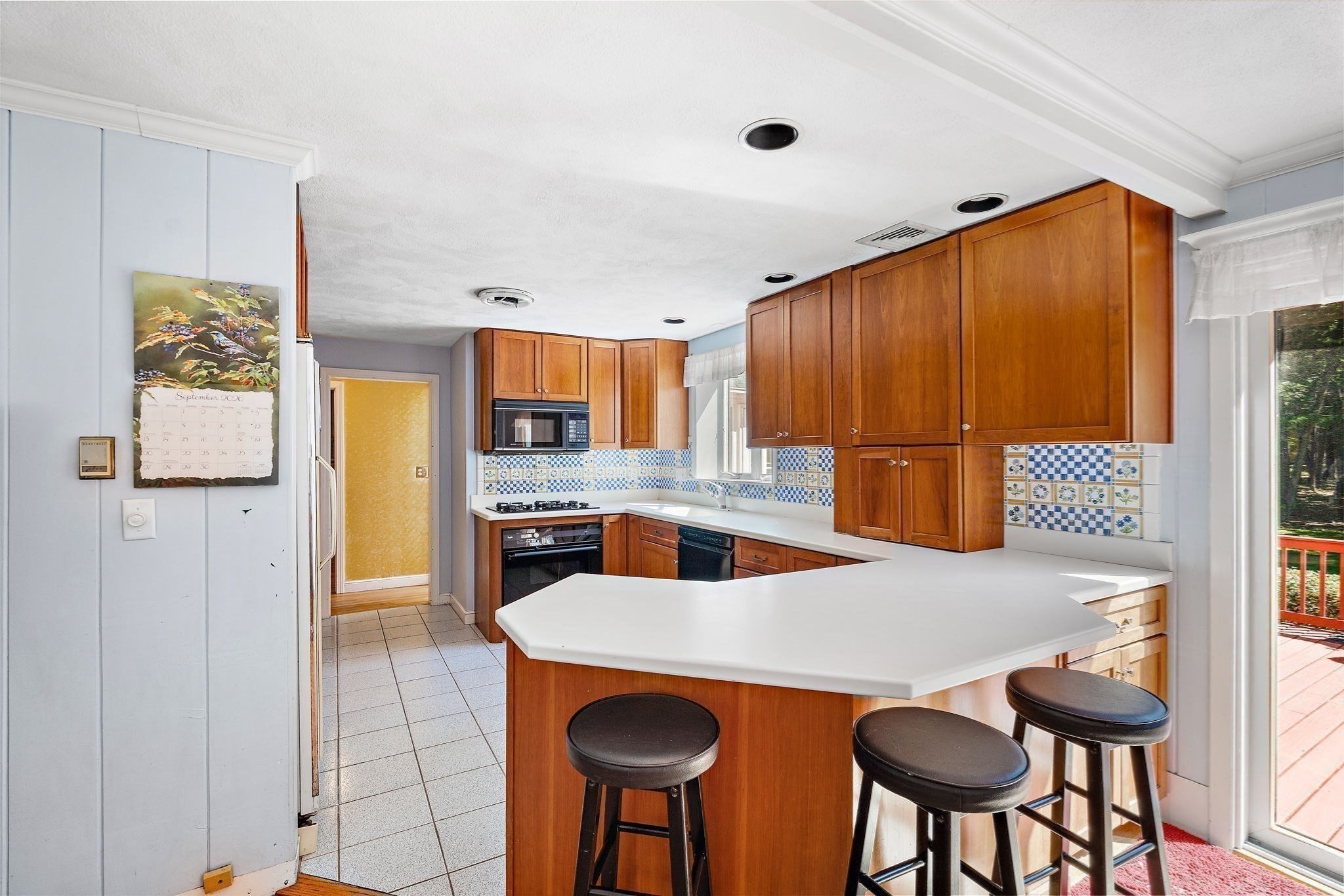 283 Old Pickard Road Concord, MA 01742 - Photo 7 of 21 Gallery Image 7