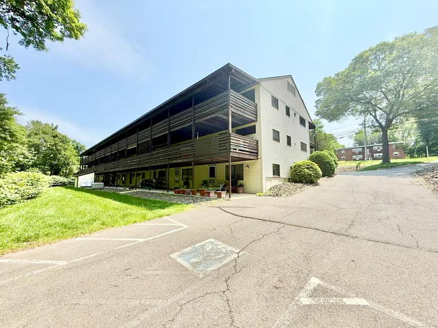 $1,500 | 388 South Main Street, Unit 22, Seymour, CT 06483