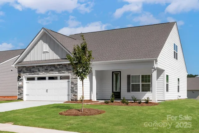 $398,900 | 112 Sandypark Court, Troutman, NC 28166