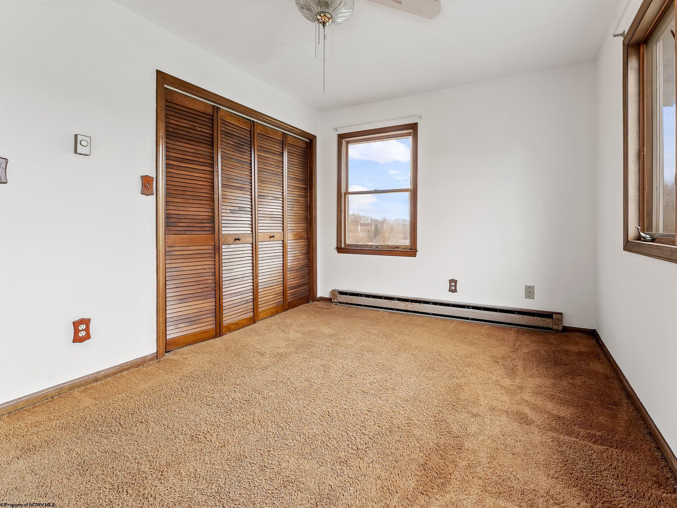 224 Hemlock Lane Reedsville, WV 26547 - Photo 18 of 41 Gallery Image 18