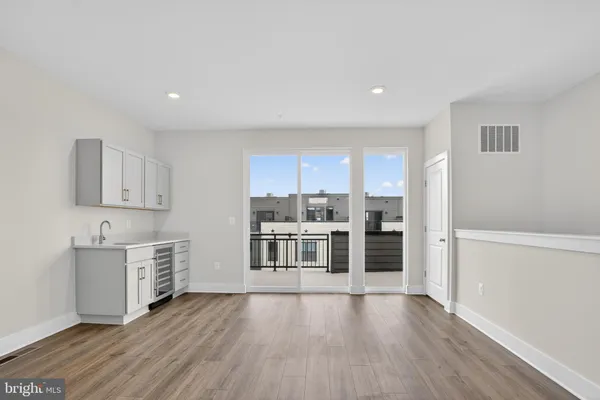 $699,920 | 2710 Light Street, Baltimore, MD 21230