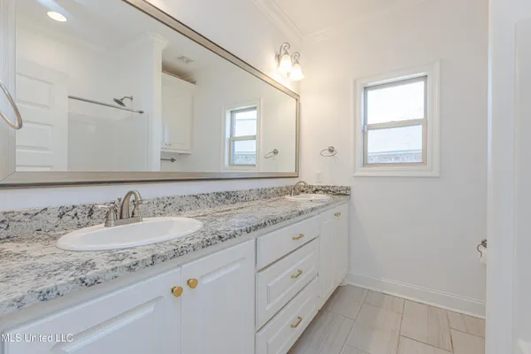 $305,000 | 214 Buttonwood Lane, Canton, MS 39046