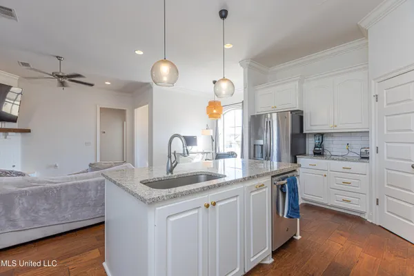 $305,000 | 214 Buttonwood Lane, Canton, MS 39046