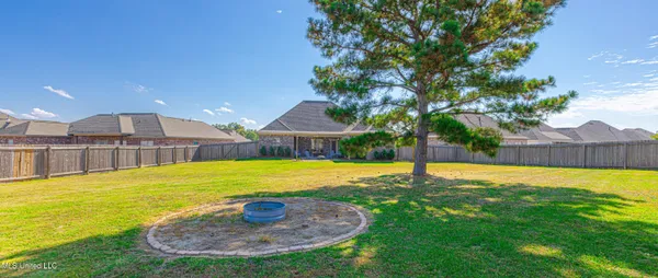 $305,000 | 214 Buttonwood Lane, Canton, MS 39046