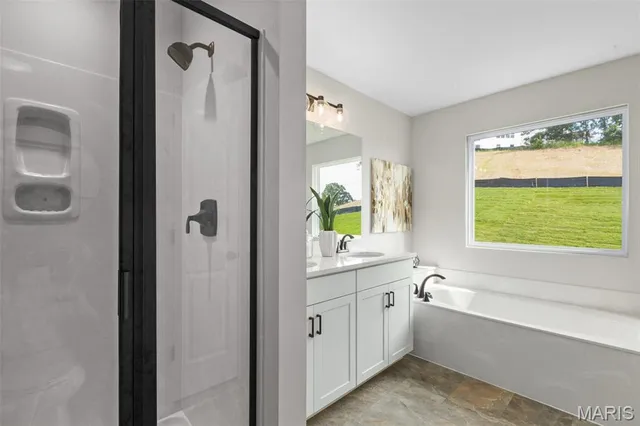 $569,900 | 2 Hickory At Regal Pines, Ballwin, MO 63021