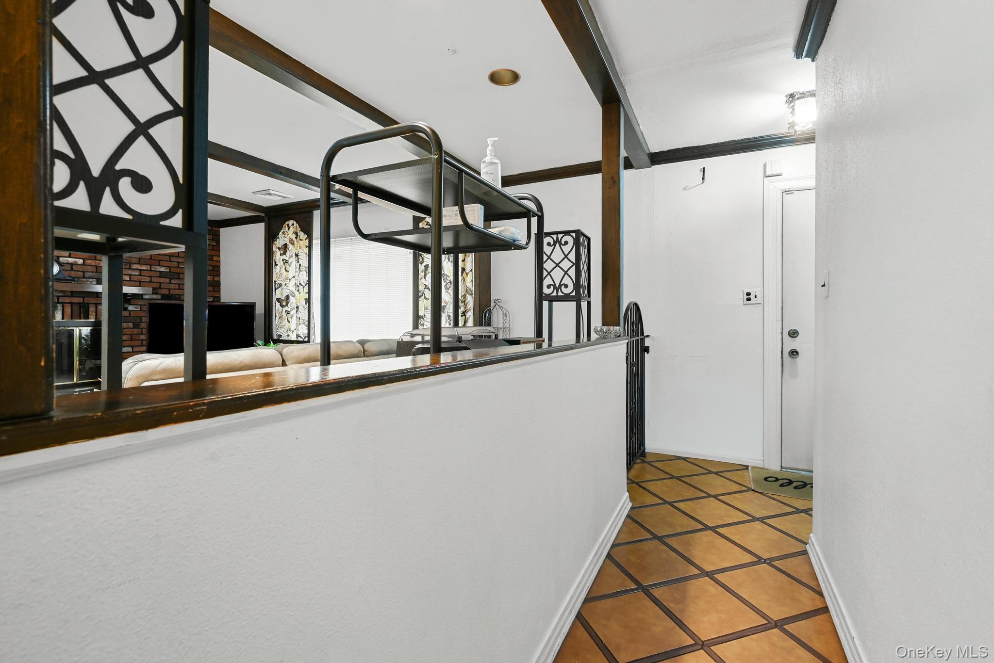 2225 Leighton Road Elmont, NY 11003 - Photo 20 of 26