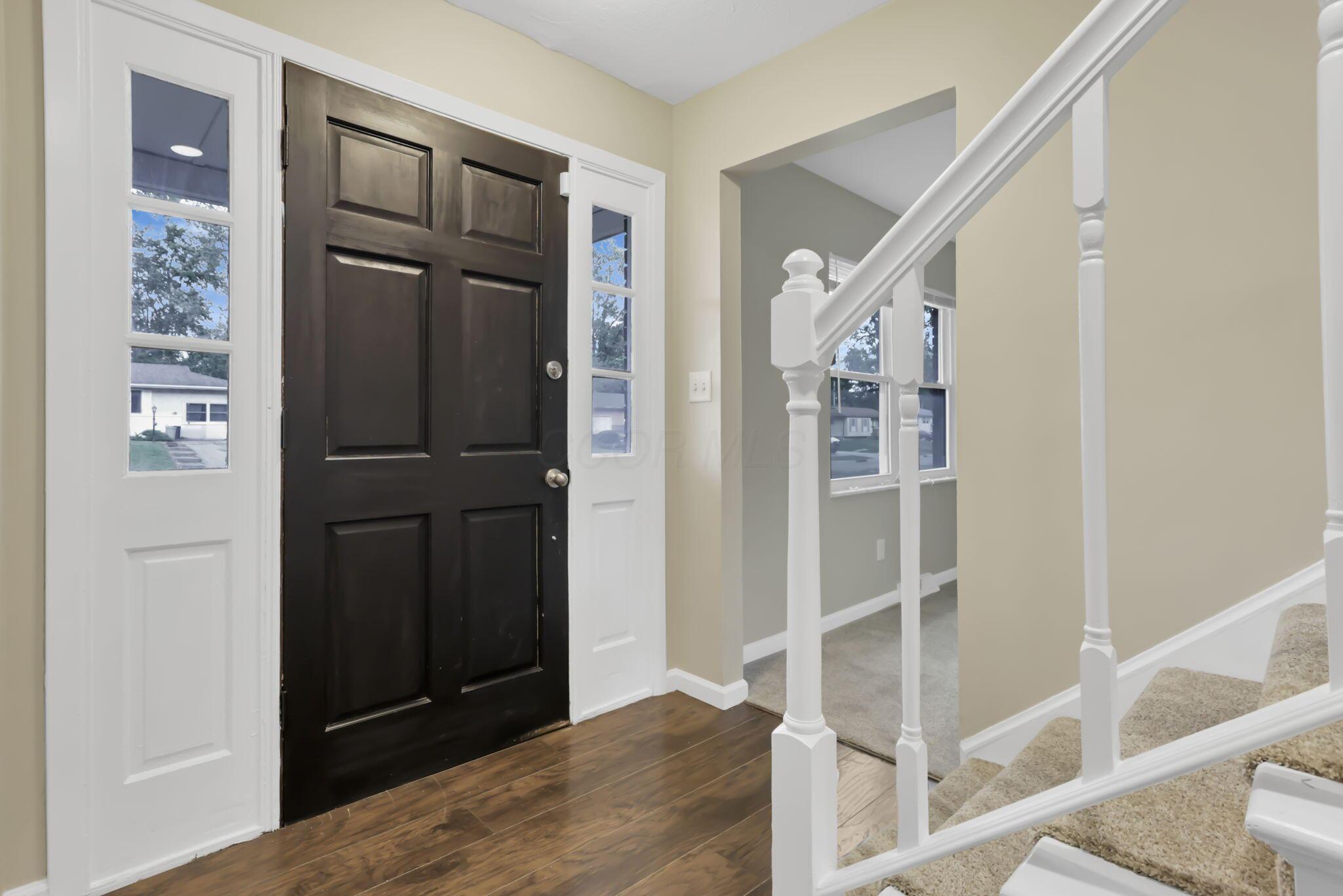 6365 Karl Road Columbus, OH 43229 - Photo 4 of 51 8-web-or-mls-939A9673
