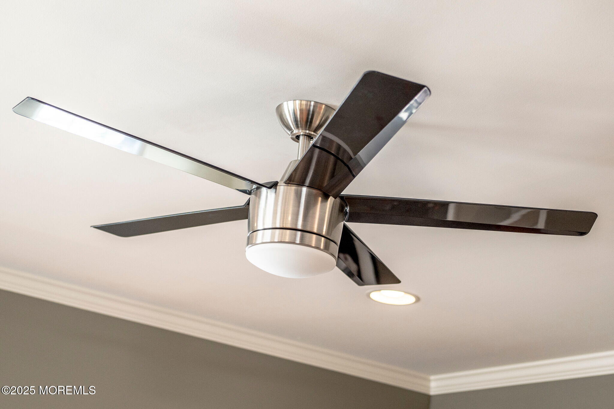 87 Pond View Circle Barnegat, NJ 08005 - Photo 30 of 66 a close view of sliding door