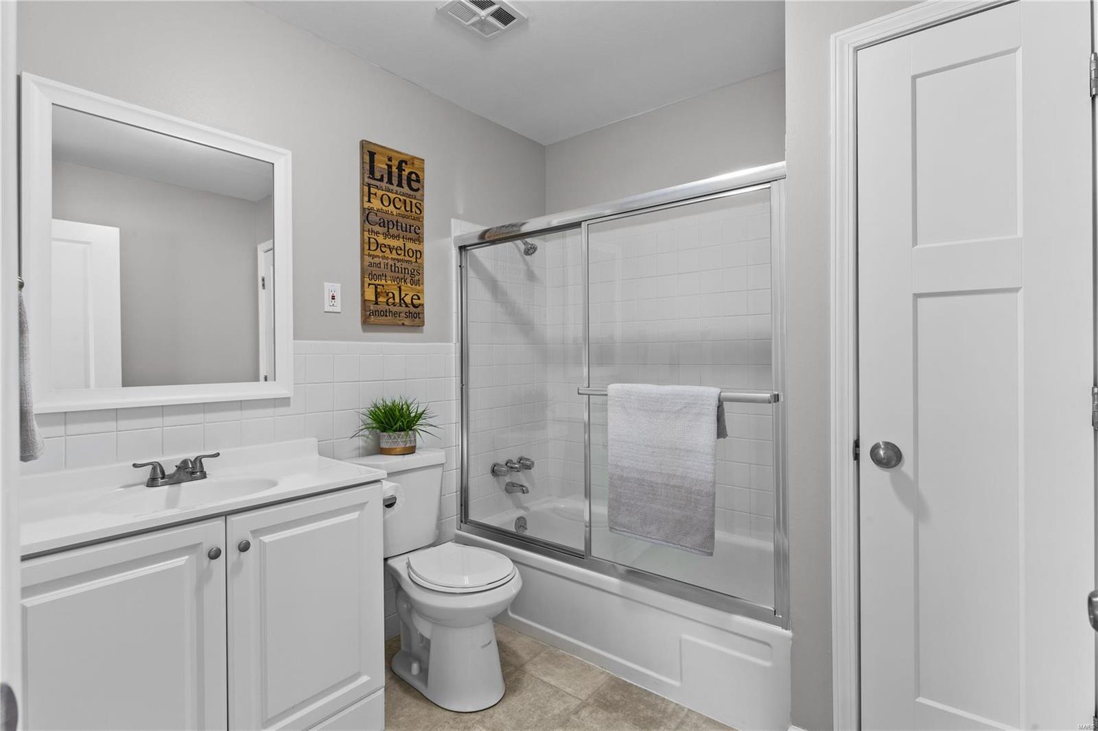 2235 St Peters Howell Road St. Peters, MO 63376 - Photo 16 of 21 Gallery Image 16