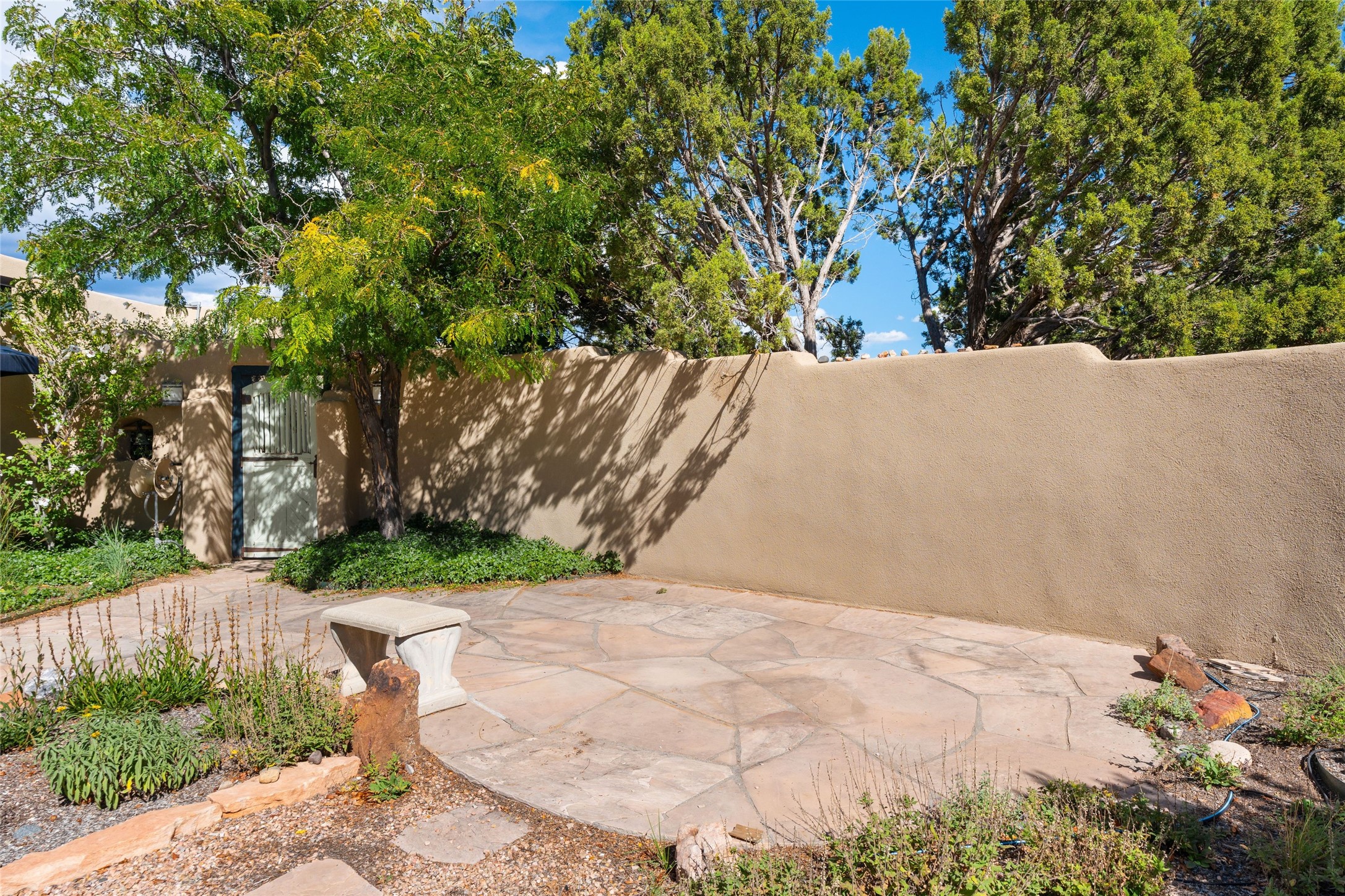 71 Camerada Loop Santa Fe, NM 87508 - Photo 20 of 35