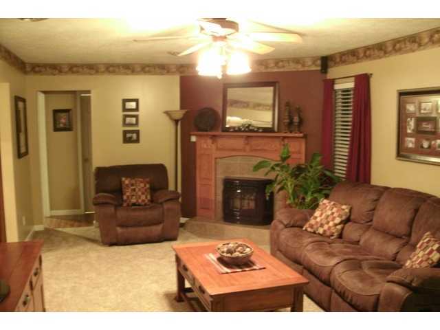 3054 Likens Road Marion, OH 43302 - Photo 7 of 11