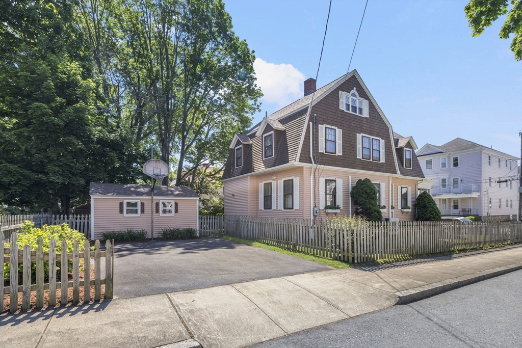 956 Maple Street Fall River, MA 02720 - Photo 2 of 42