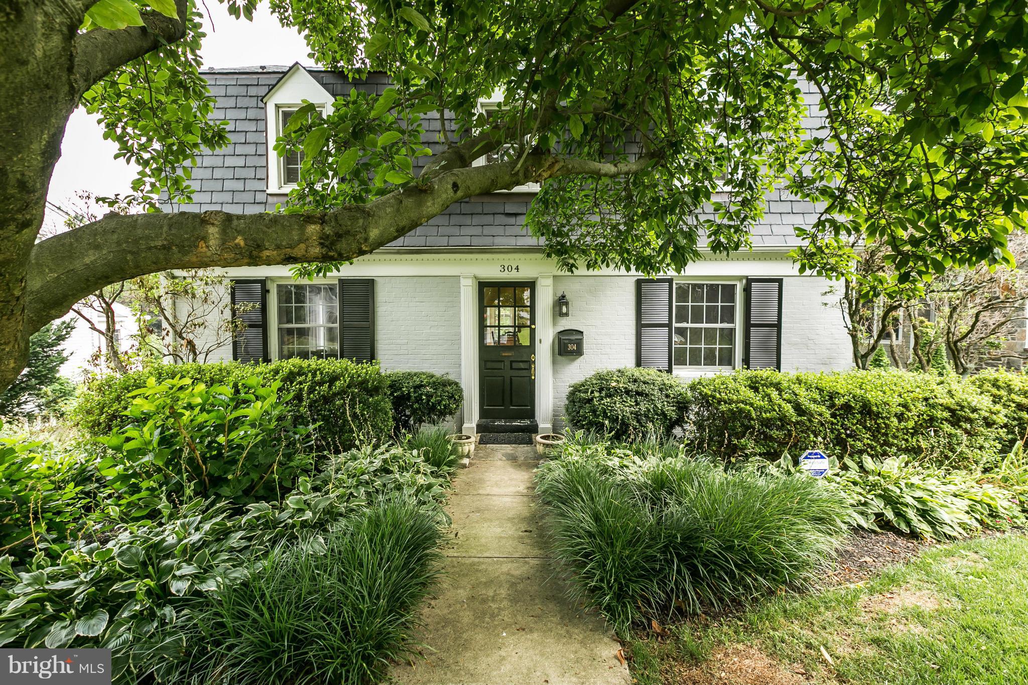 304 Alabama Road Towson, MD 21204 - Photo 2 of 30 Front