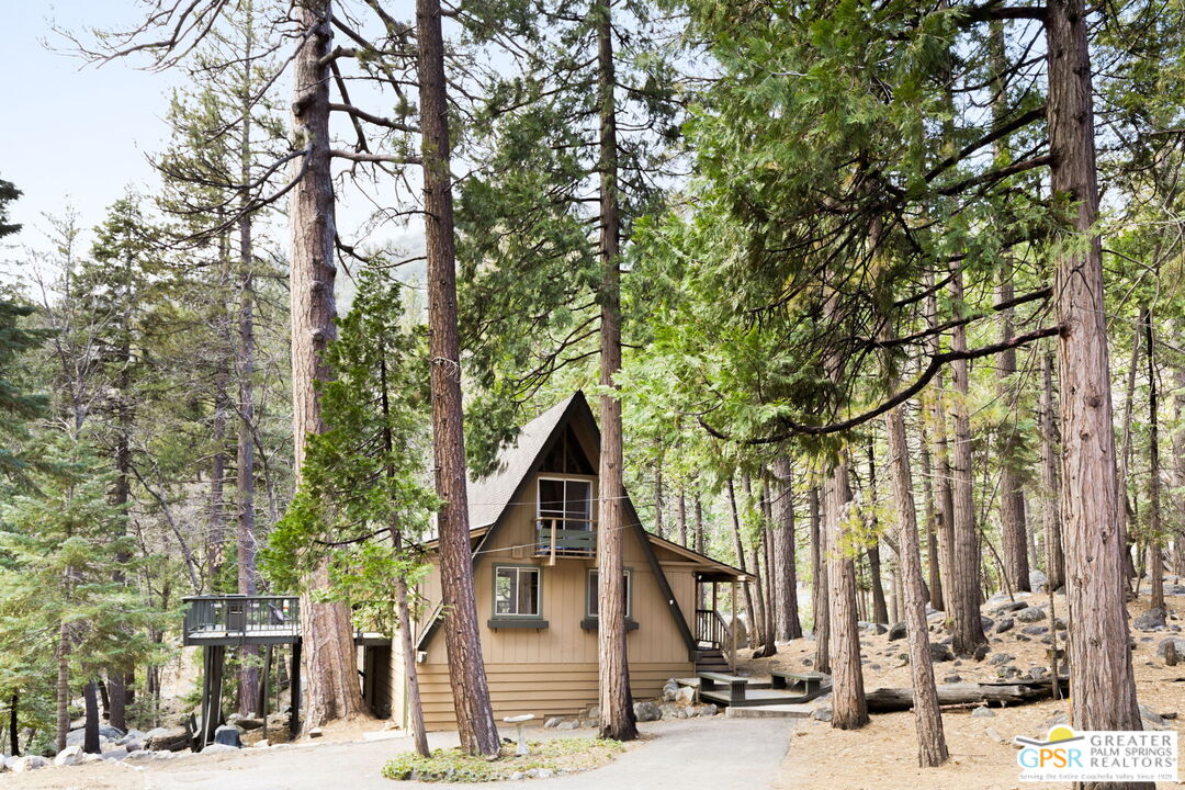 a view of a street in the house