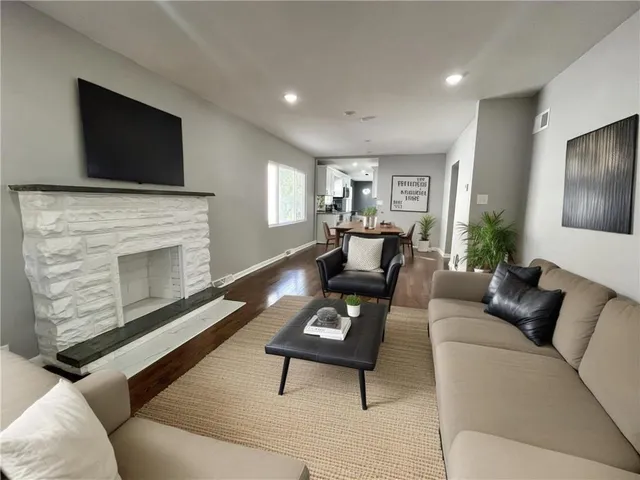 $239,900 | 2651 Minnesota Avenue, Kansas City, KS 66102