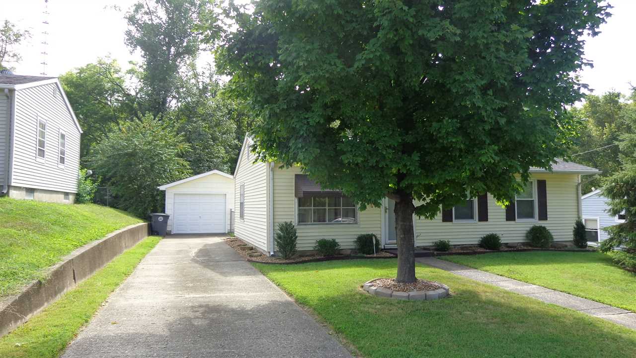 4111 Meadowridge Road Evansville, IN 47710 - Photo 8 of 23 Gallery Image 8