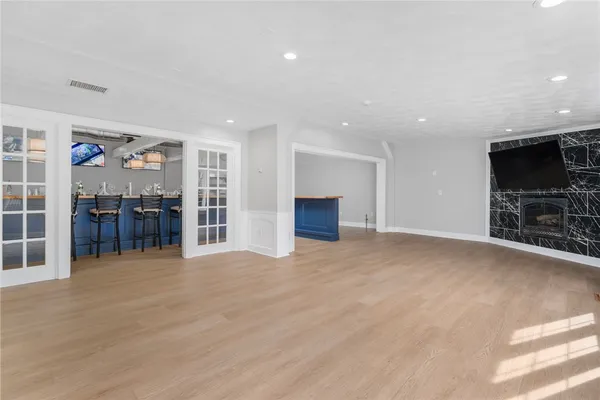 $650,000 | 1152 Main Street, Coventry, RI 02816