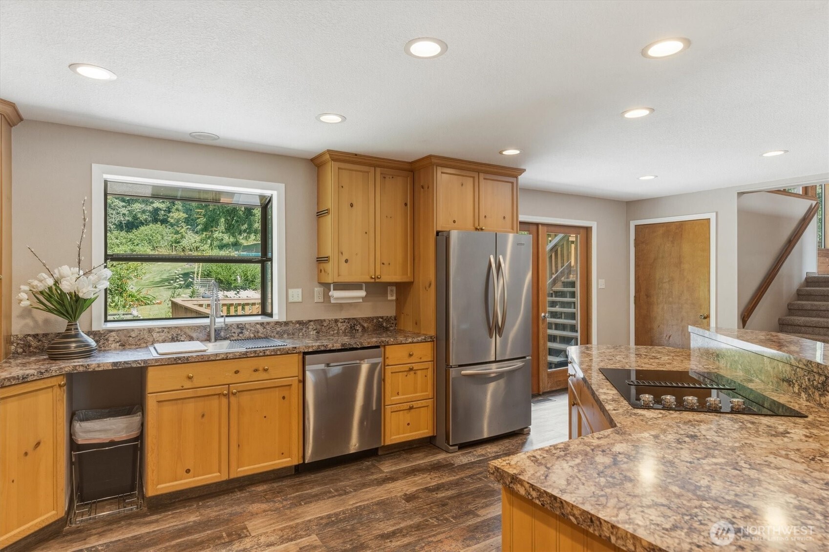 550 Ragland Road Longview, WA 98632 - Photo 5 of 39