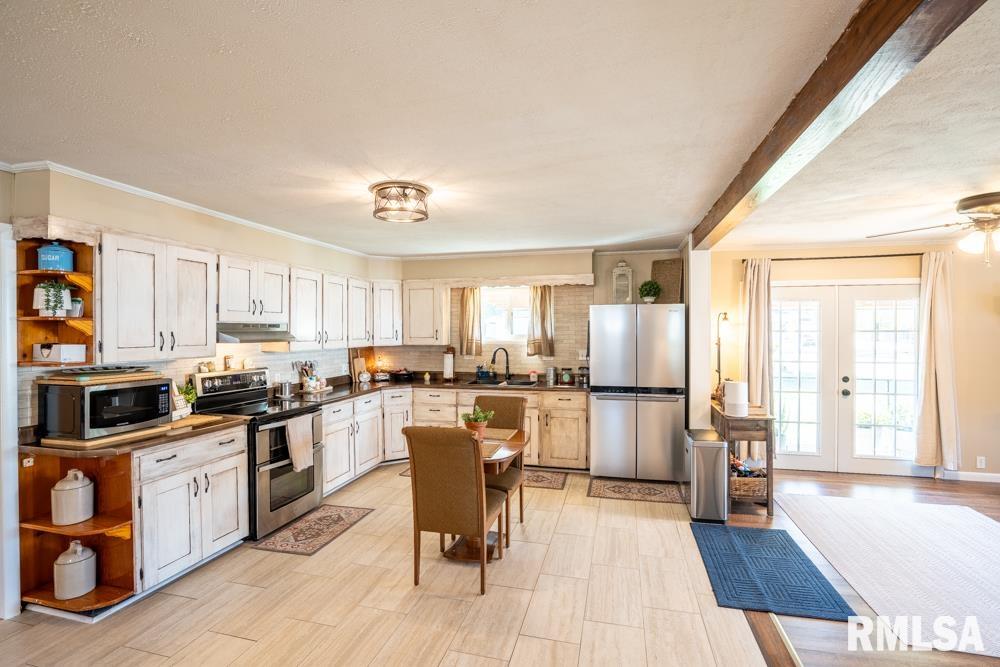 516 South 8th Street Herrin, IL 62948 - Photo 11 of 33