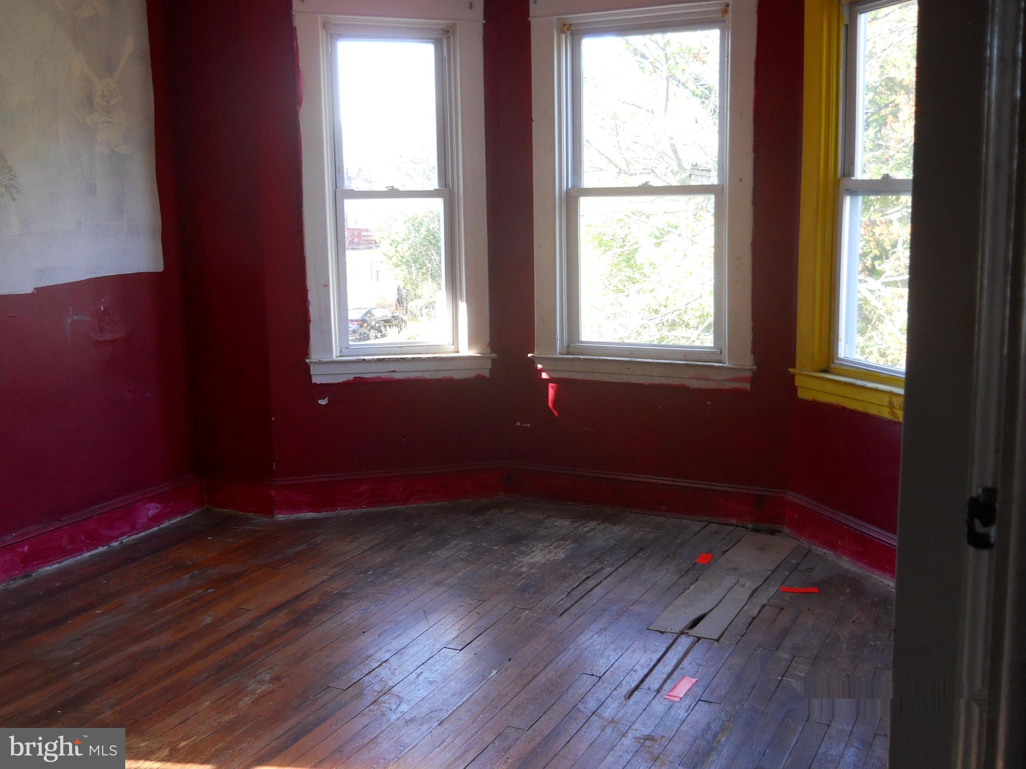 3709 Chatham Road Baltimore, MD 21215 - Photo 10 of 19 Bedroom one on second floor
