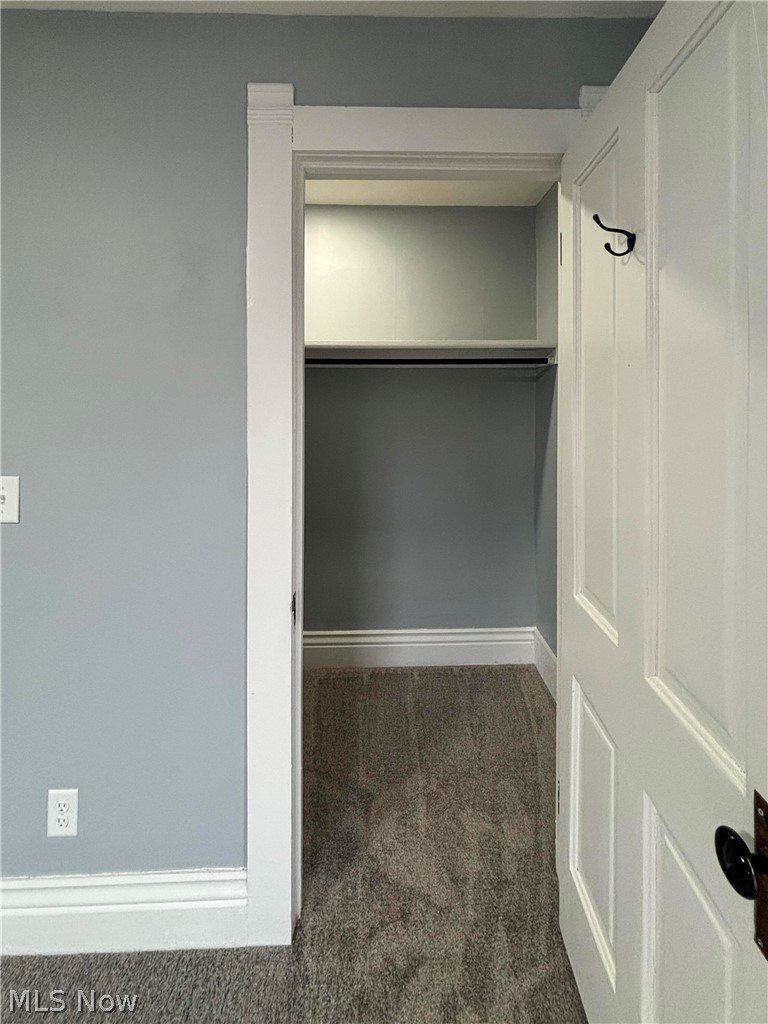 705 9th Street Southwest Massillon, OH 44647 - Photo 29 of 44