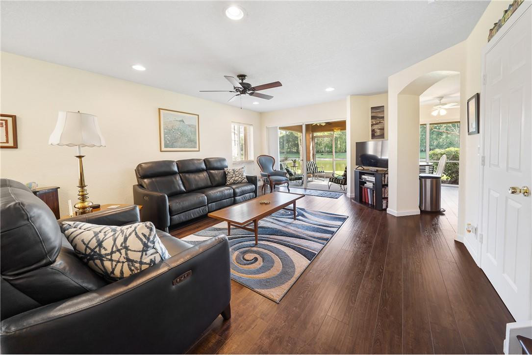 5412 Crossing Rocks Court Riviera Beach, FL 33407 - Photo 3 of 31 Photo 3