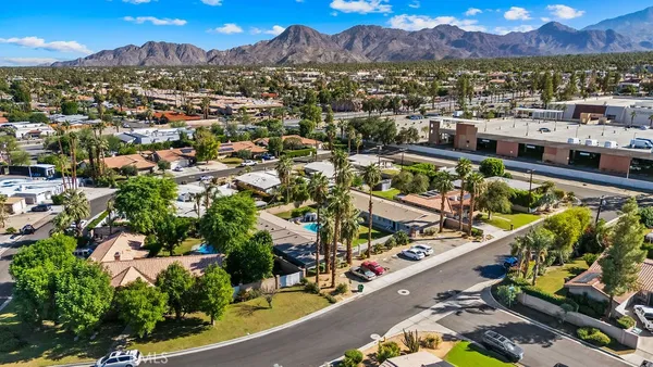 $1,725,000 | 44440 Acacia Drive, Palm Desert, CA 92260