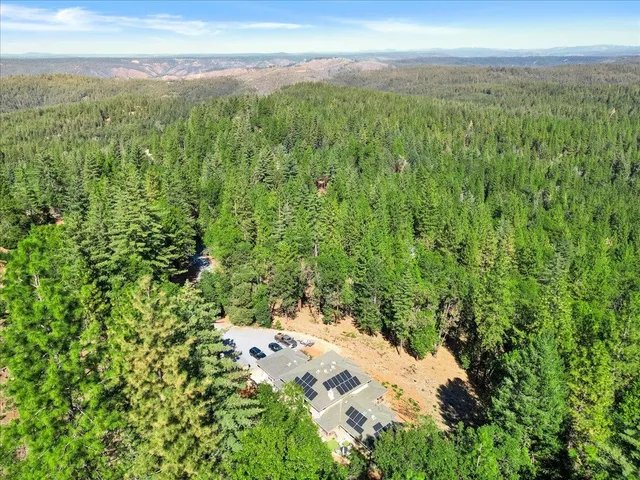 $598,999 | 3320 Chipmunk Trail, Georgetown, CA 95634