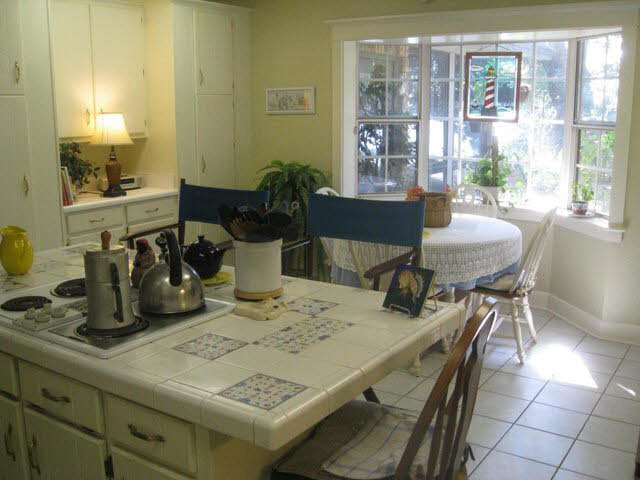 319 Whiting Court Daphne, AL 36526 - Photo 18 of 23 Bright Open Kitchen