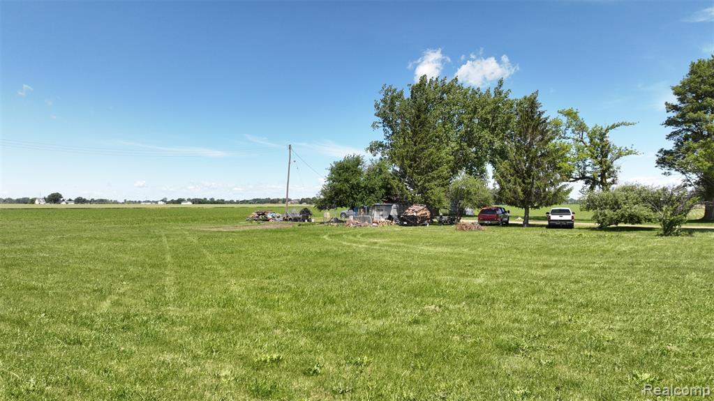 3521 Benoit Road Fairgrove, MI 48733 - Photo 6 of 11