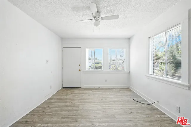 $2,795 | 3962 1/4 South Hobart Boulevard, Los Angeles, CA 90062